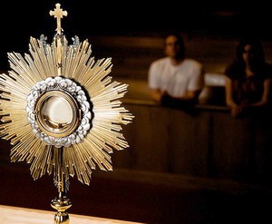 eucharist-adoration
